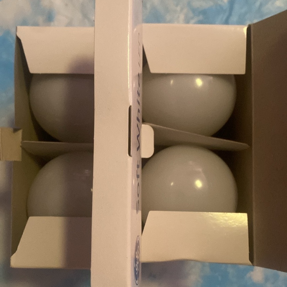 2/$20. Soft White LED Bundle - Picture 8 of 8